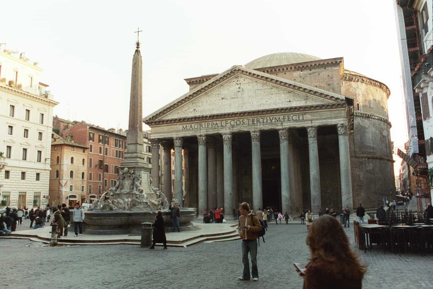 The portico on Piazza della Rotonda - the front half of the surprise · Public domain